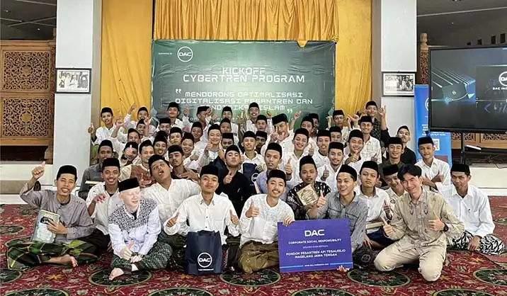 Dukung Perkembangan IT, DAC Sampaikan CSR untuk Pesantren API Magelang